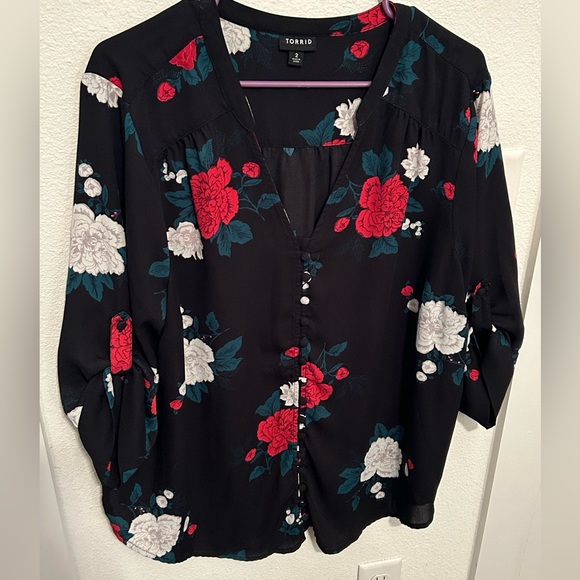 Torrid Georgette Top - Picture 2 of 4